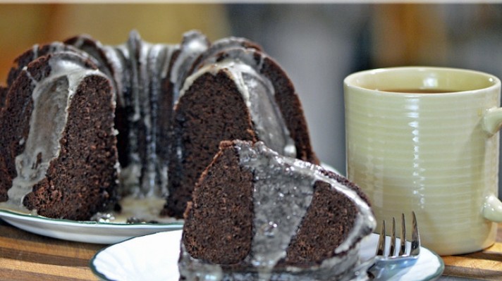 Шоколадов кекс със зехтин и захарна глазура|escape