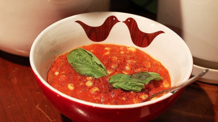 Крем супа от домати с царевица и джинджифил|escape