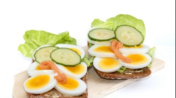 Пълнозърнести сандвичи с варени яйца